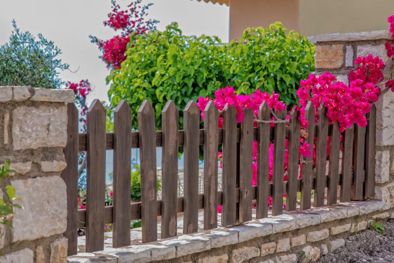 Villa Giovanni Paralia Vrachou Ngoại thất bức ảnh